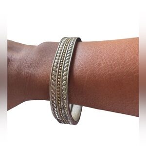 Vintage western Silver and gold tone clamp box bracelet